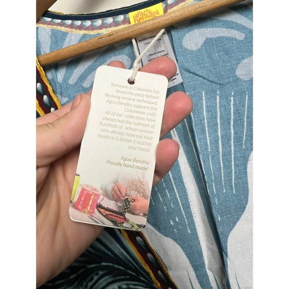 Agua Bendita Aldora Arabela Tunic Coverup NWT Sz. O/S - Picture 8 of 11